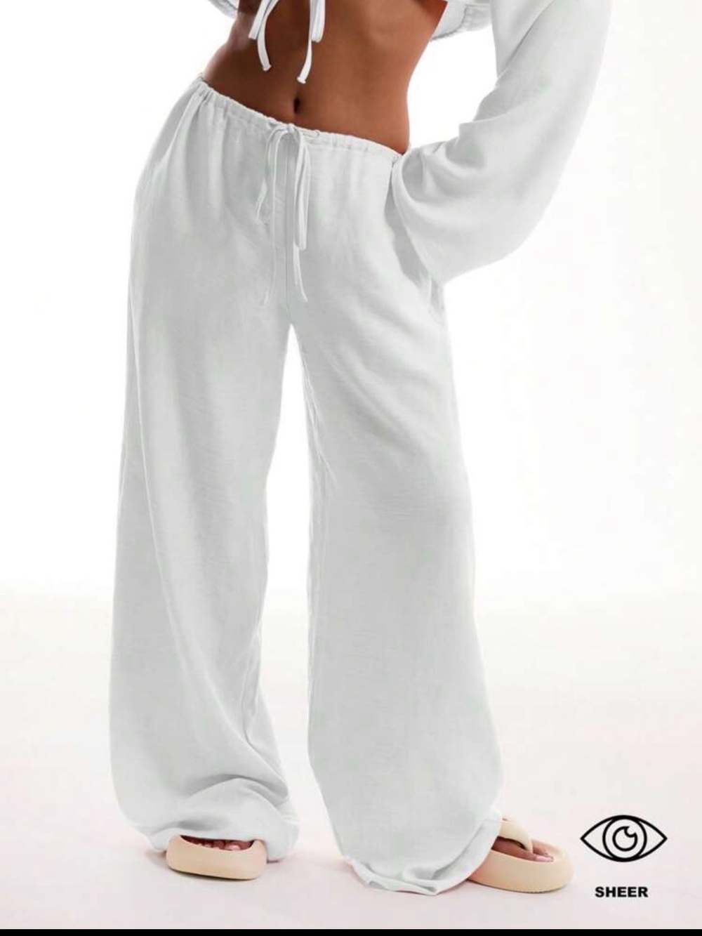 Women’s white linen pants